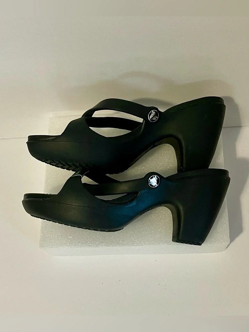 CROCS Black Wedge Sandals